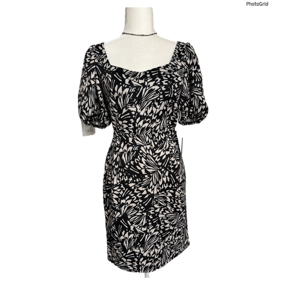 Enfocus Studio Dresses & Skirts - ENFOCUS Studios Cut Out Puff Sleeve Dress